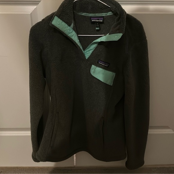 Women’s Patagonia - Picture 1 of 4